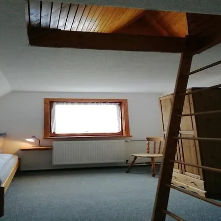 Дом отдыха Charmante Harzer Doppelhaushaelfte Kamschlacken