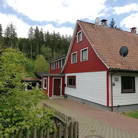 Дом отдыха Charmante Harzer Doppelhaushaelfte *